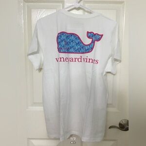 Vineyard Vines Scallop Shells Whale White SS Tee Choose A Women’s XL or Large